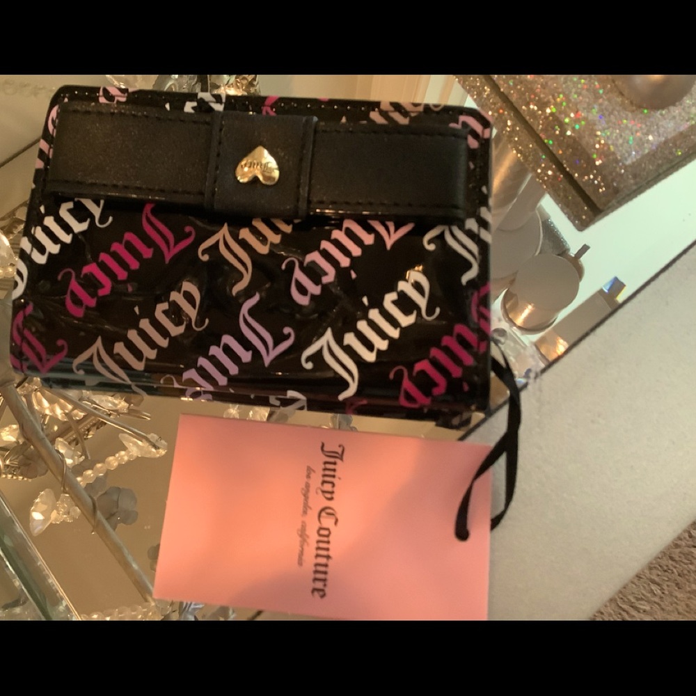 Beautiful juicy couture wallet